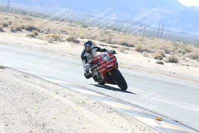 media/Dec-01-2025-Moto Forza (Mon) [[2daa91e15f]]/3-Beginner Group/Session 3 (Turn 16 Inside)/